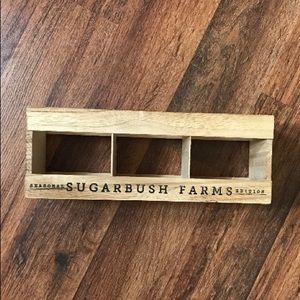 NWT WOOD ORGANIZER COUNTRY DECOR